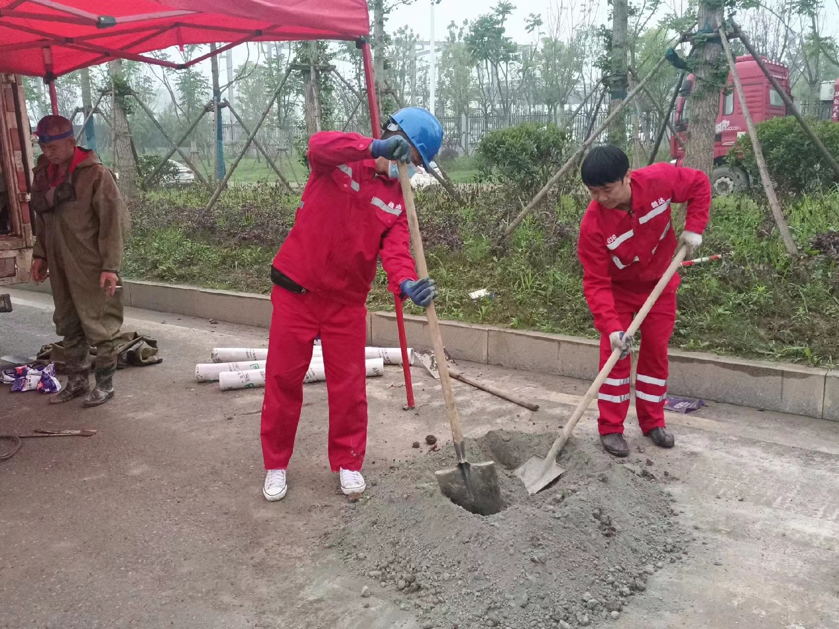 阿克陶管道疏通哪家好】及时进行市政管道清淤